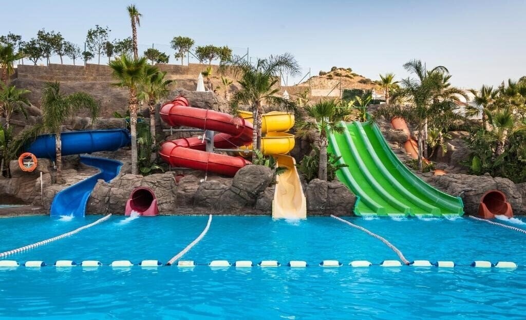 Отель Globales Los Patos Park 4*