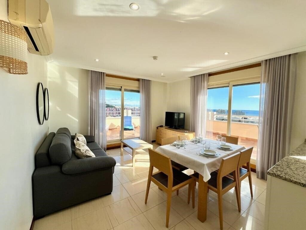 Картинка Mediterraneo Real Apartamentos 4*