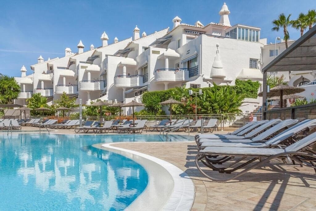 Отель Sahara Sunset 3*