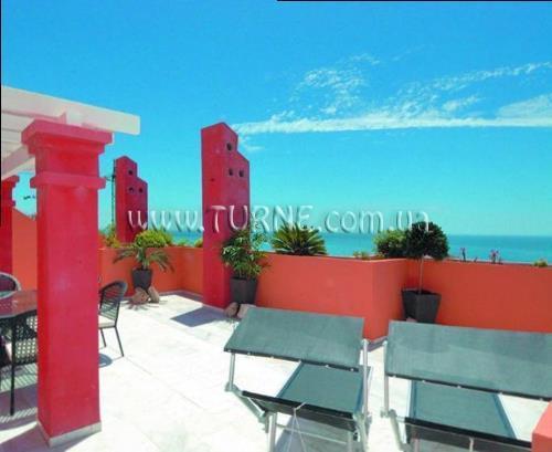 Фотография Holiday Hydros 4*