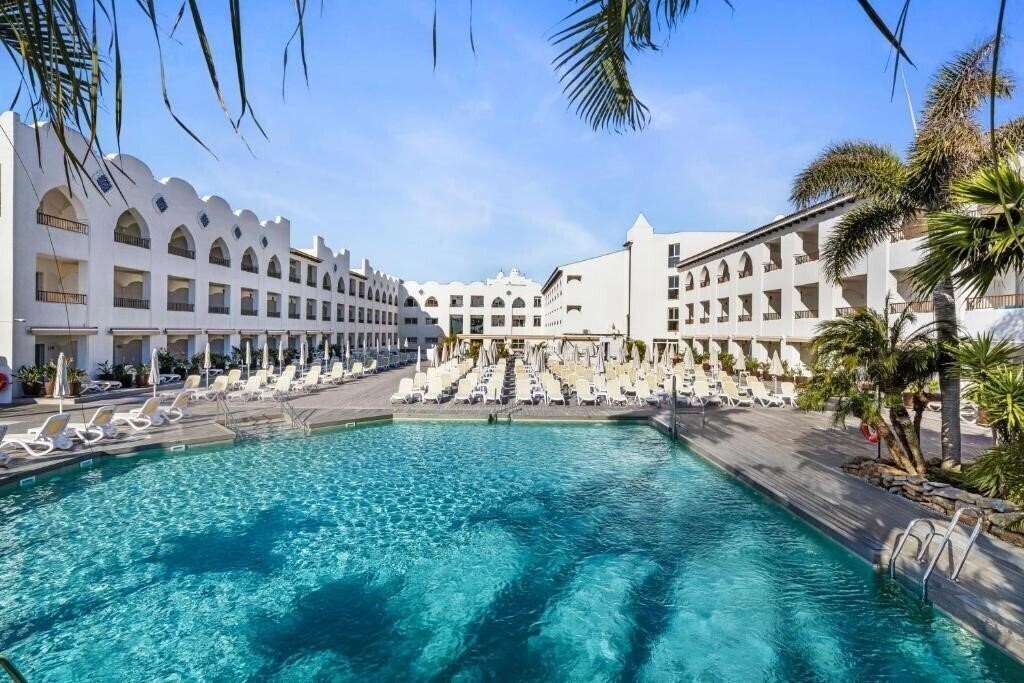 Готель Riu Puerto Marina Benalmadena 3*