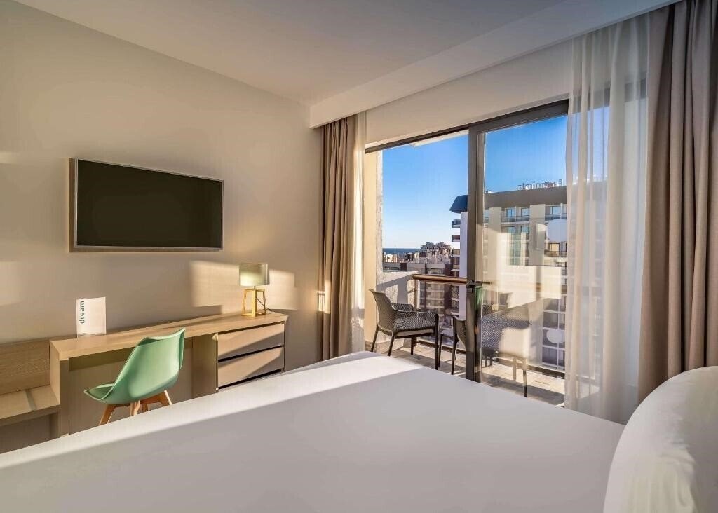 Фото Occidental Fuengirola 4*