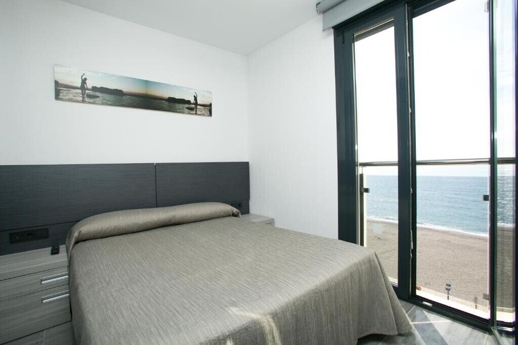 Фото Apartamentos Fuengirola Playa 3*