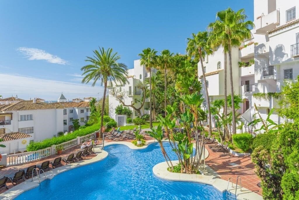 Отель Royal Oasis Club at Pueblo Quinta 3*