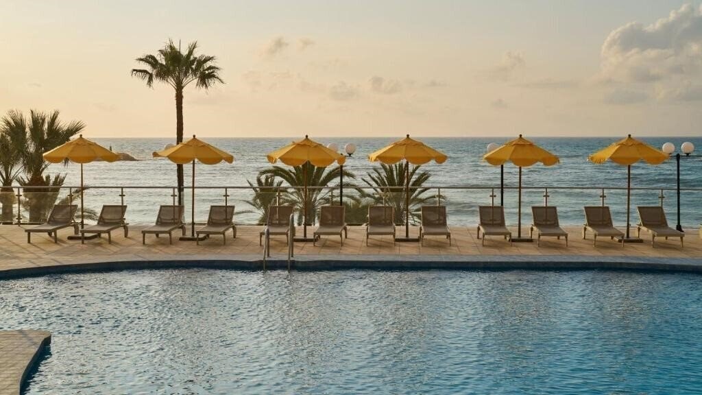 Готель Hotel Riviera Costa del Sol 4*