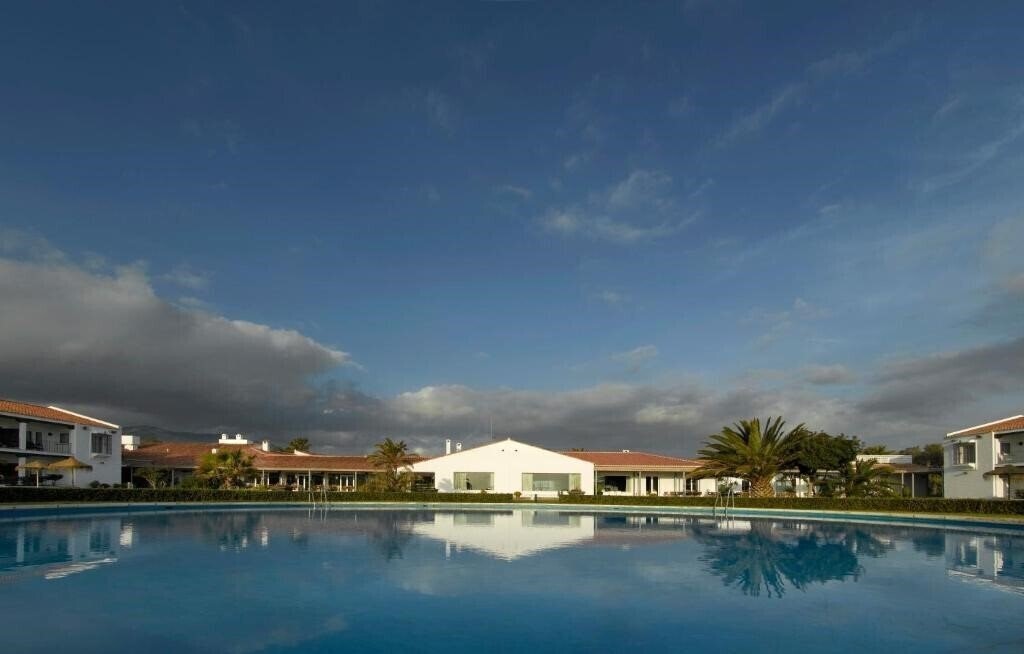 Готель Parador De Malaga Golf 4*