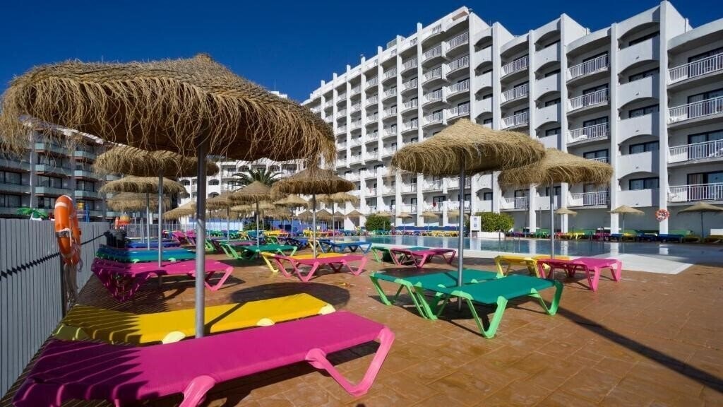 Фото Hotel Bali - Benalmadena Costa 3*