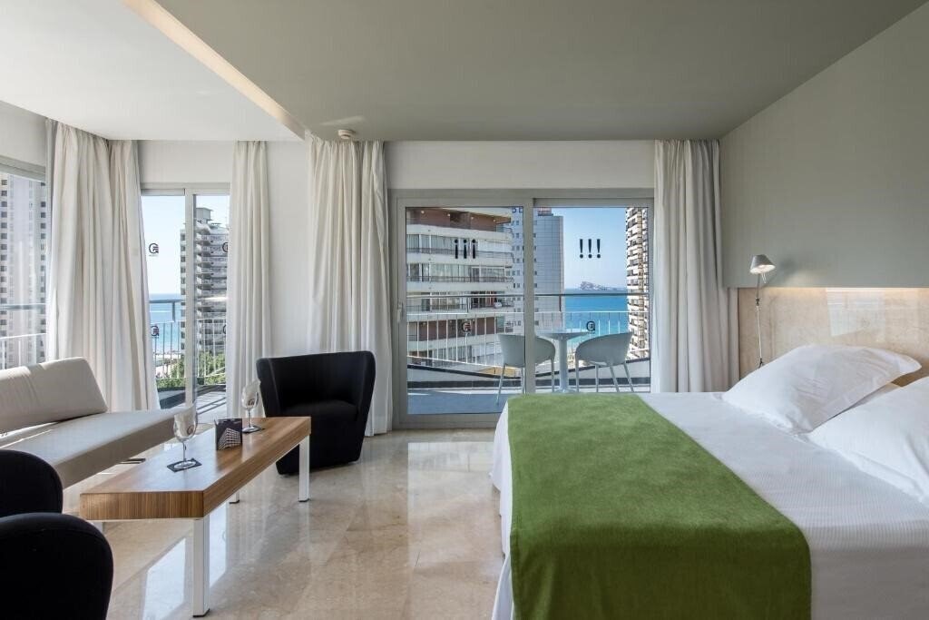 Фото Climia Belroy 4 Sup 4*