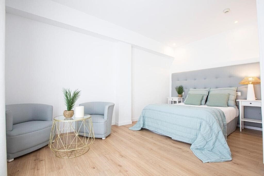 Готель Fleming Hotel 2*