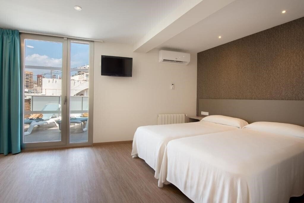 Фотографія Estudios Benidorm 2*