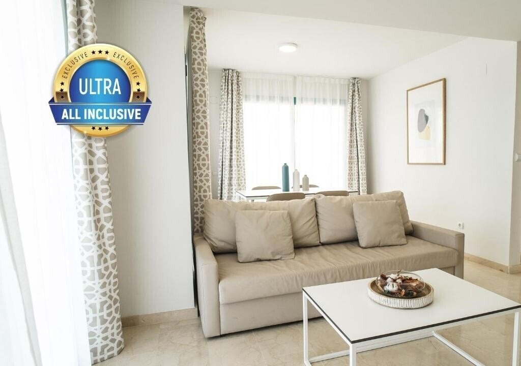 Отель Magic Atrium Beach 2*