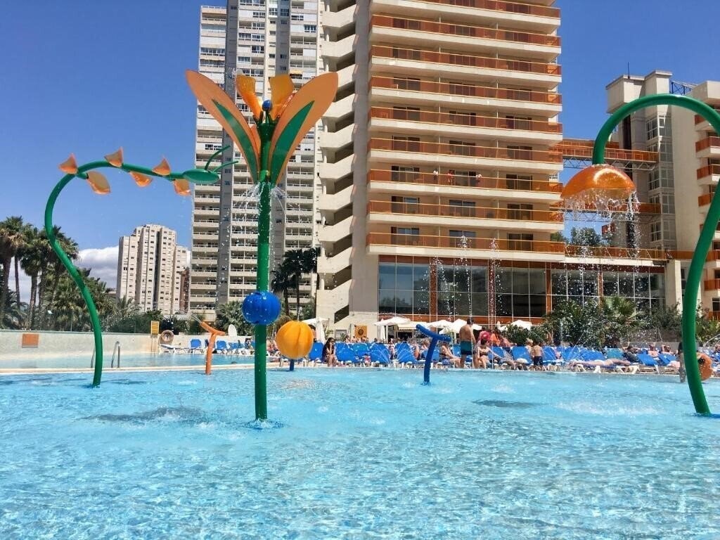 Отель Hotel & SPA Dynastic 4*