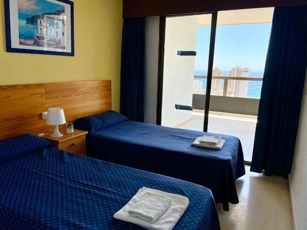 Фотография Gemelos Ii-Iv 2*