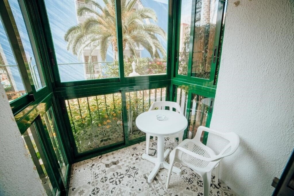 Фотографія Palm Court 2*