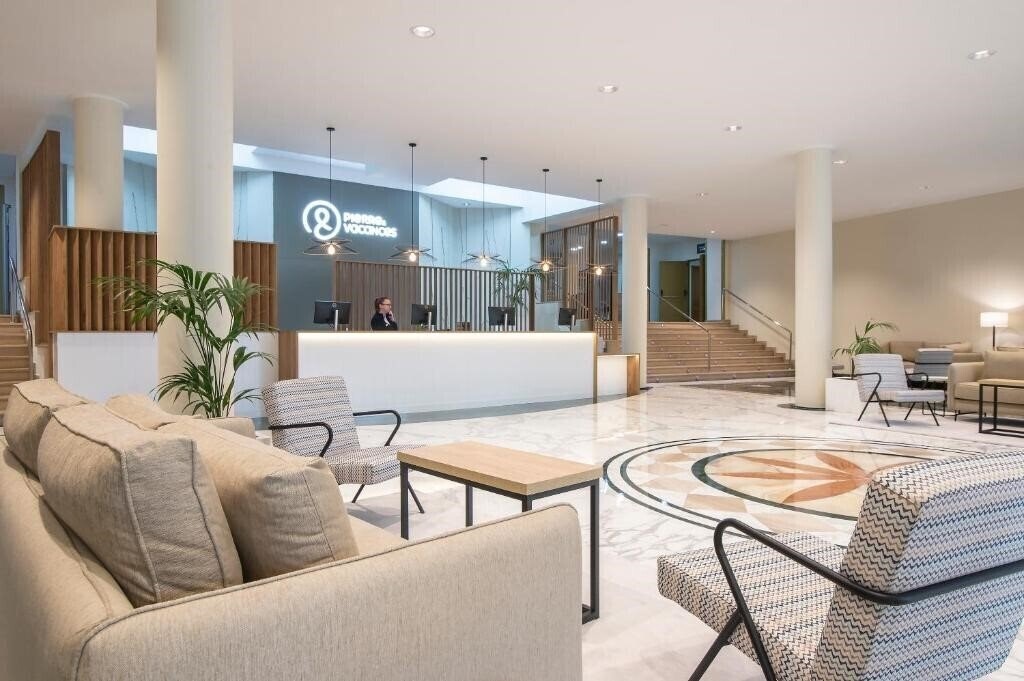 Фото Hotel Benidorm East by Pierre & Vacances 4*