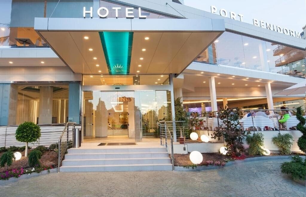 Фотографія Port Benidorm Superior 4*