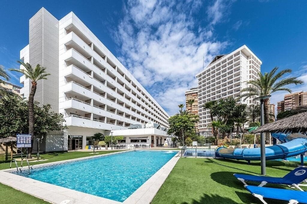 Готель Poseidon Resort 3*