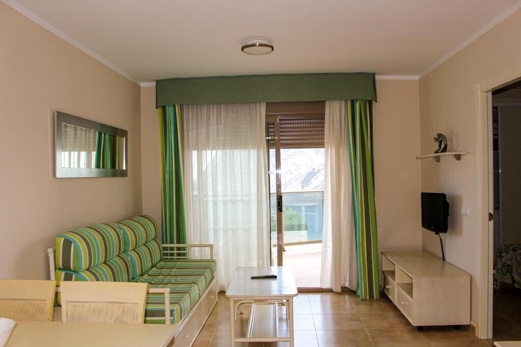 Изображение Unitursa Esmeralda Suites 3*