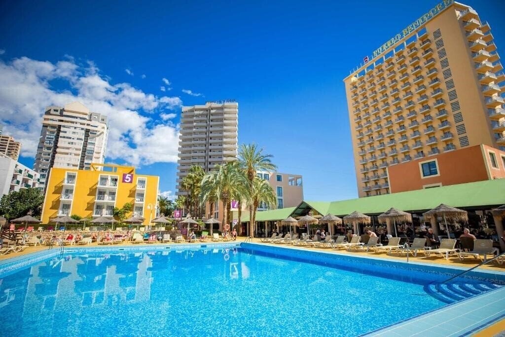 Готель Servigroup Pueblo Benidorm 3*