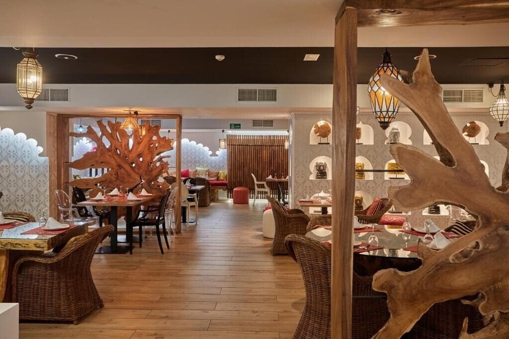 Зображення Sandos Benidorm Suites 4*