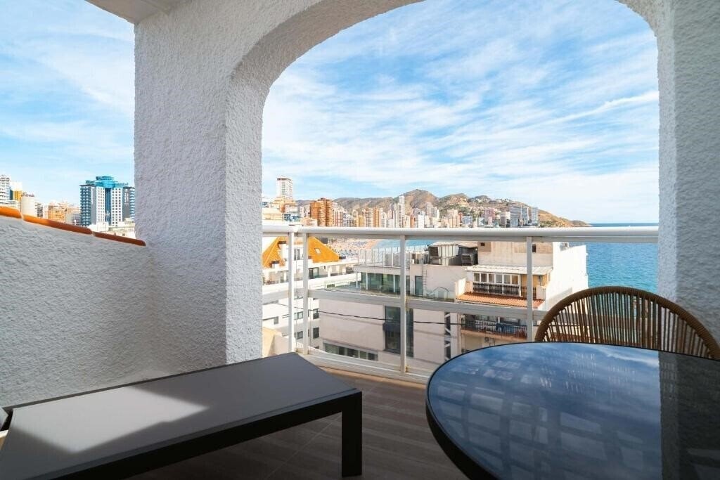 Картинка Limehome Benidorm Calle Major 3*