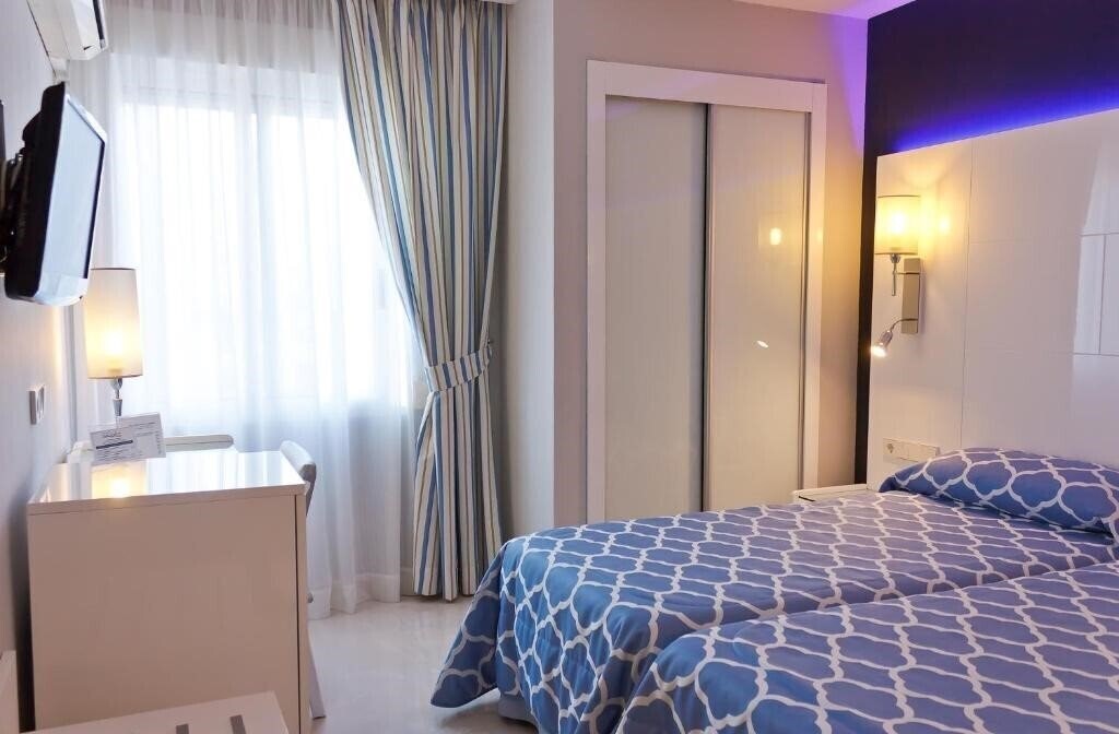 Фото La Cala Finestrat 3*