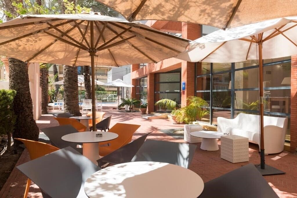 Готель El Palmeral 3*