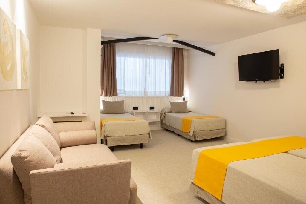 Картинка Hotel Oasis Plaza 3*