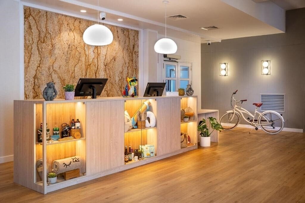 Фото Innside by Melia Costablanca 4*