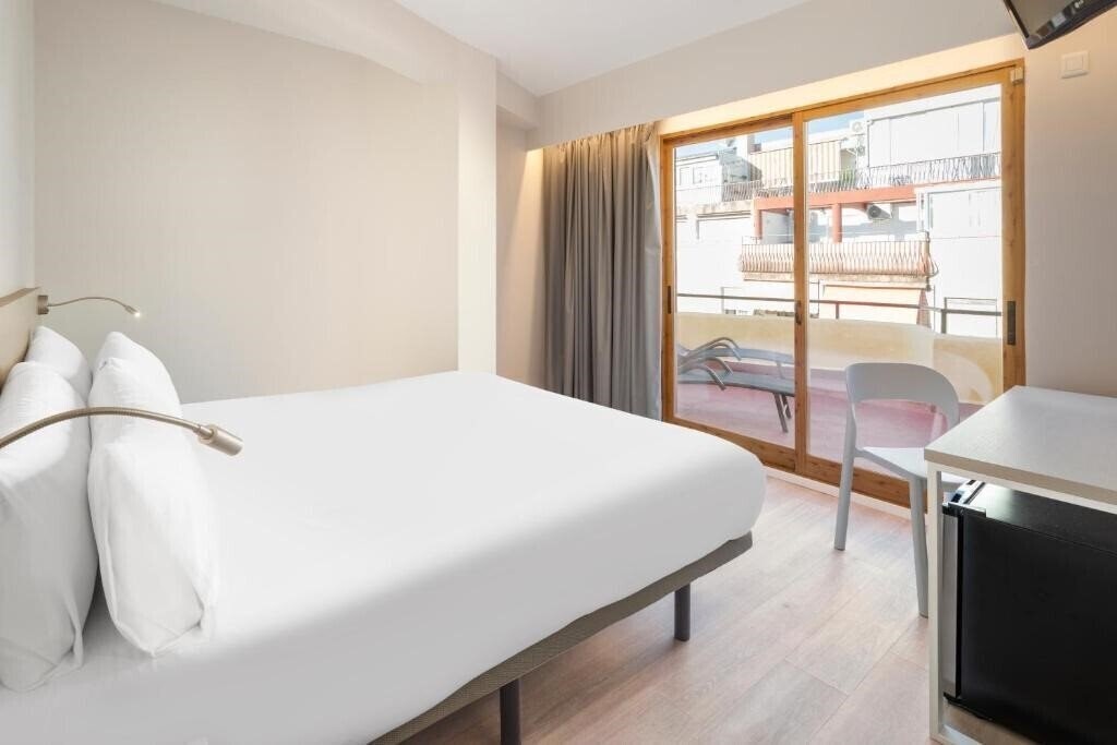 Картинка Andalucia 2*