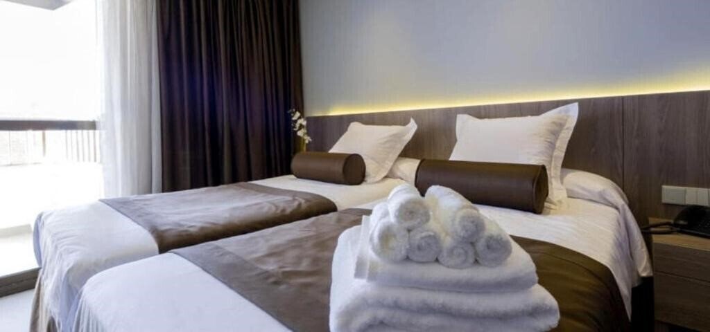 Отель Acapulco 3*