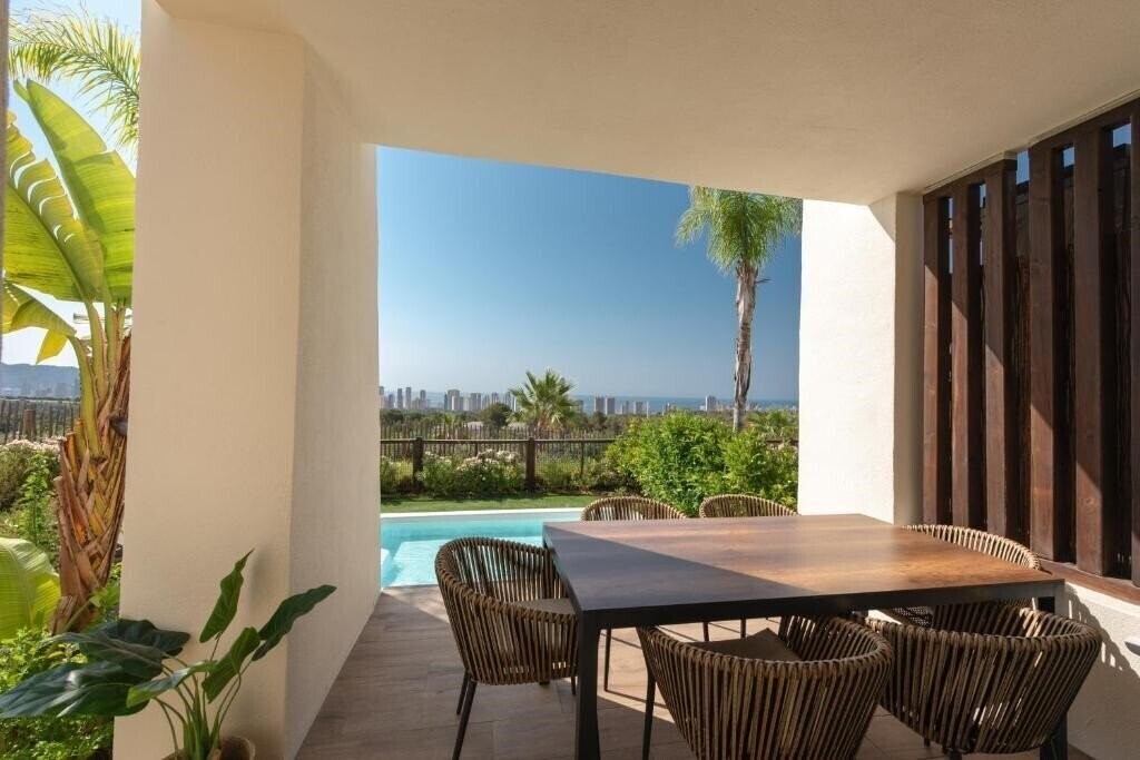 Зображення Four Points by Sheraton Costa Blanca Villas 4*