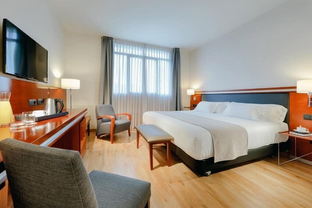 Отель Abba Euskalduna Hotel 4*