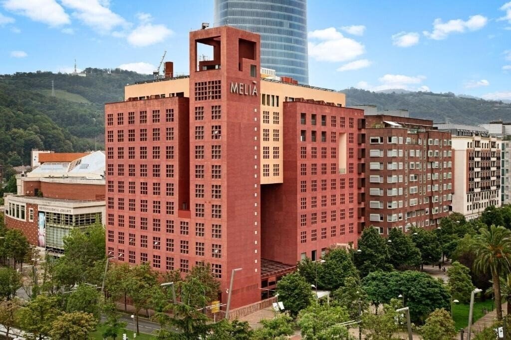 Картинка Melia Bilbao 5*