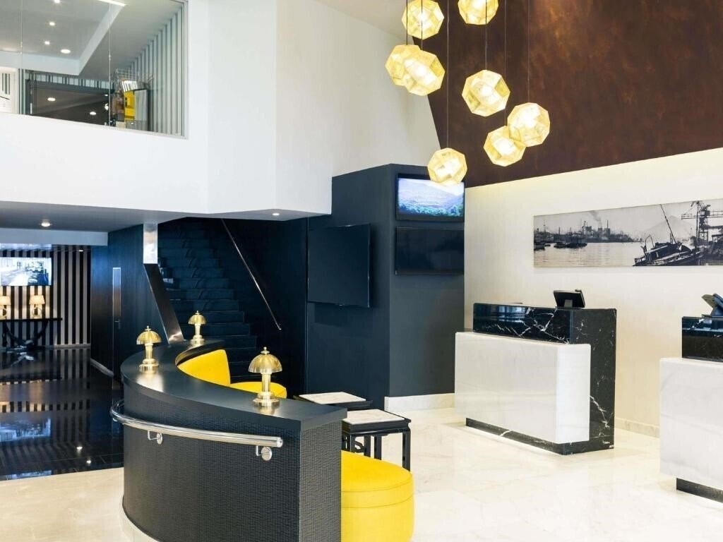 Фотографія Mercure Bilbao Jardines De Albia 4*