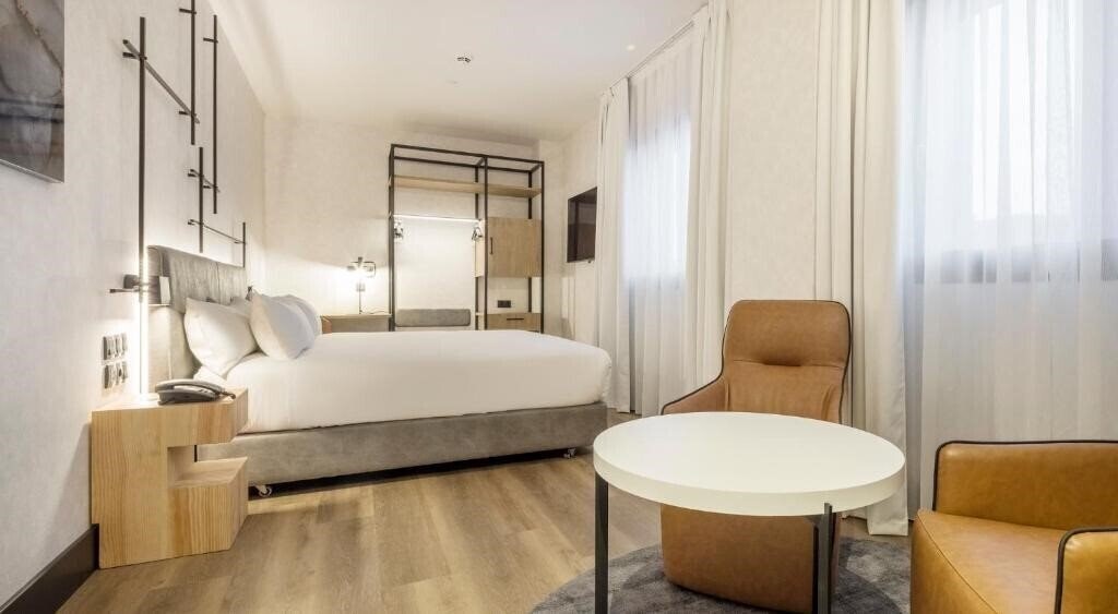 Фото Hotel Ilunion San Mames 4*
