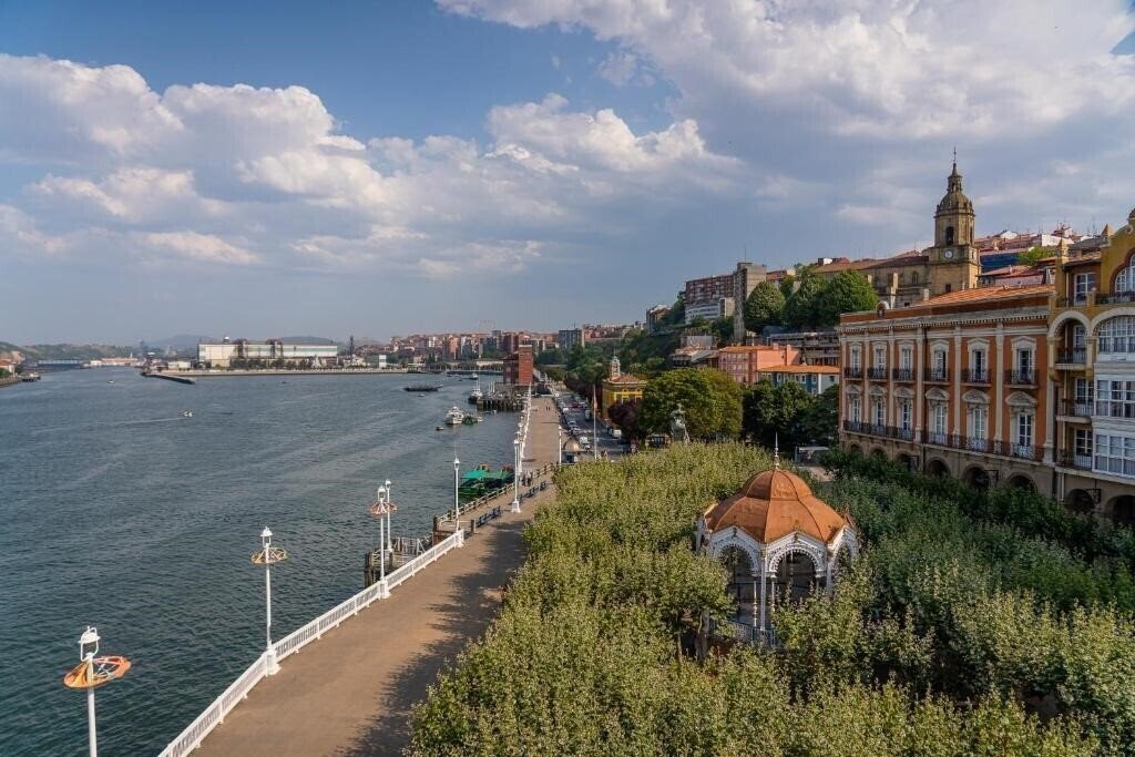 Зображення GHPC Gran Hotel Puente Colgante 3*