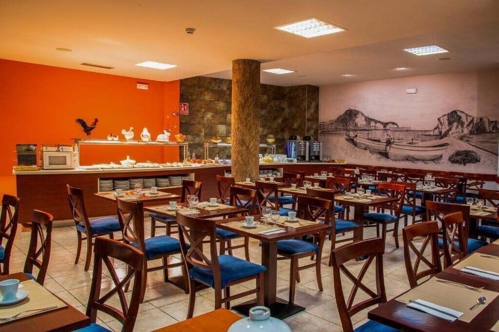 Фото Petit Palau 4*