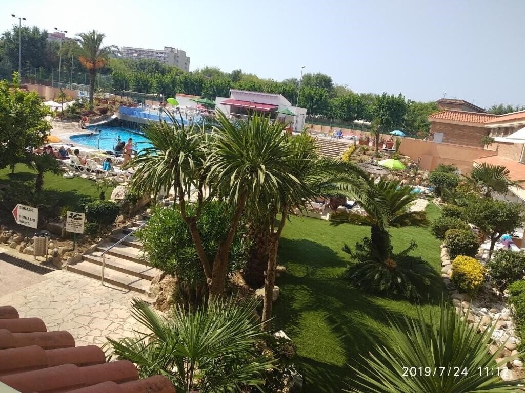 Отель Esplendid Hotel 3*