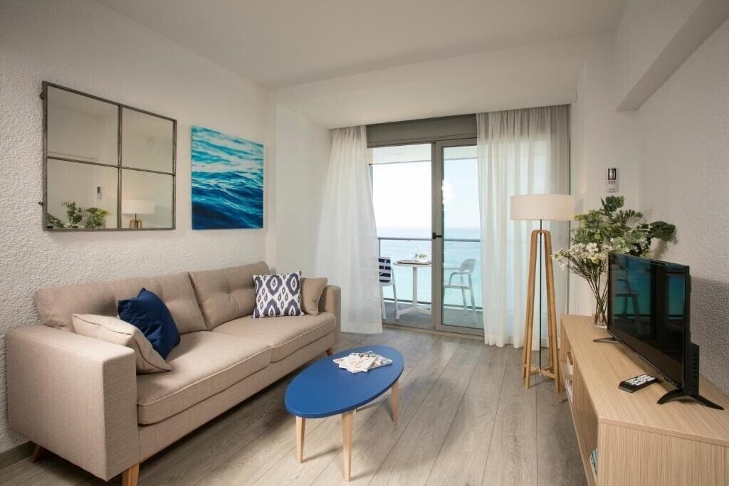 Картинка Pierre & Vacances Blanes Playa 3*