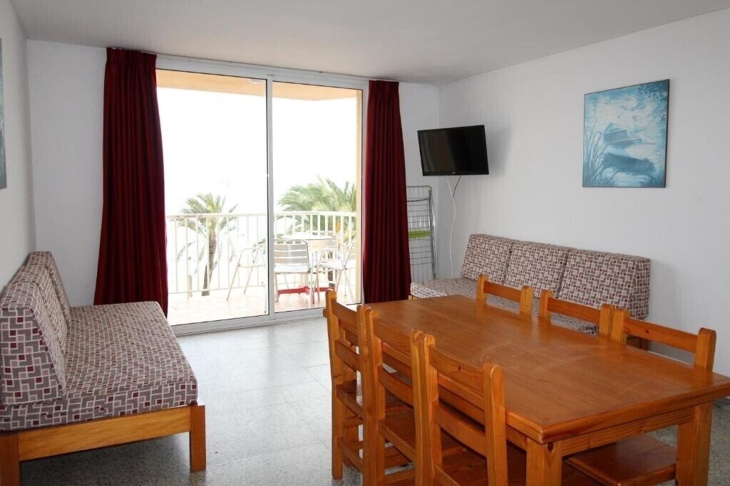 Зображення El Sorrall Apt 3*