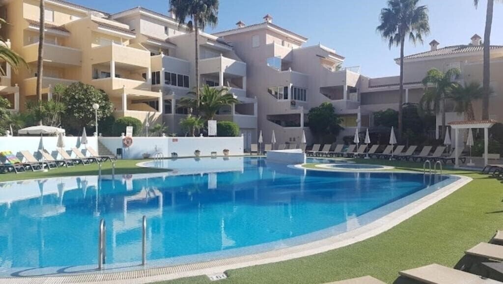 Отель Chayofa Country Club 3*