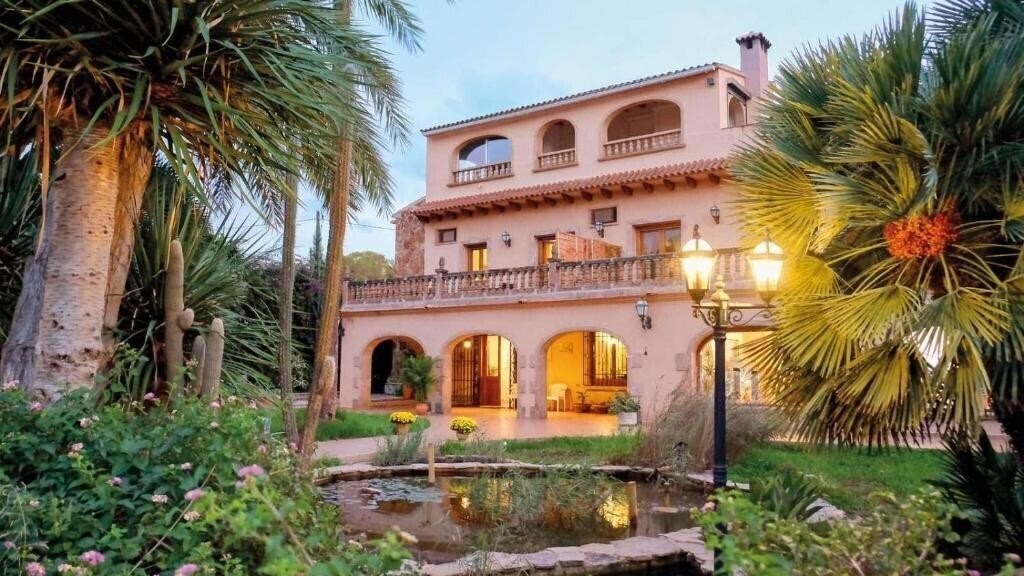 Отель Open Sky Villa 5*