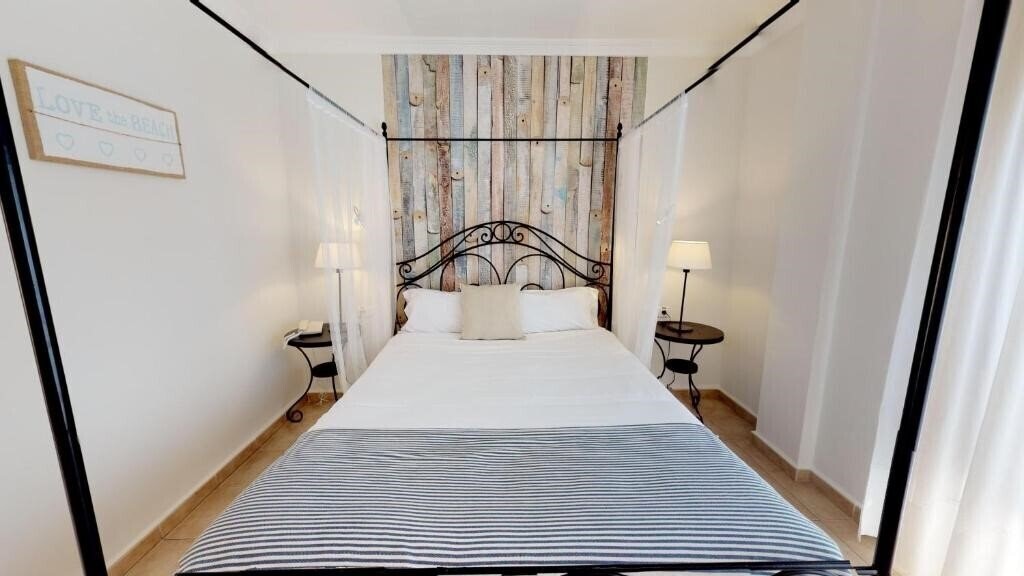 Фото MR Hotel Palau Verd 3*
