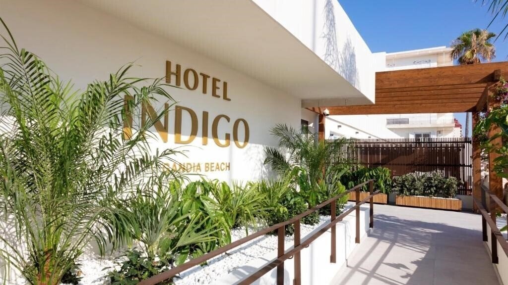Отель Hotel Indigo Gandia Beach by IHG 4*