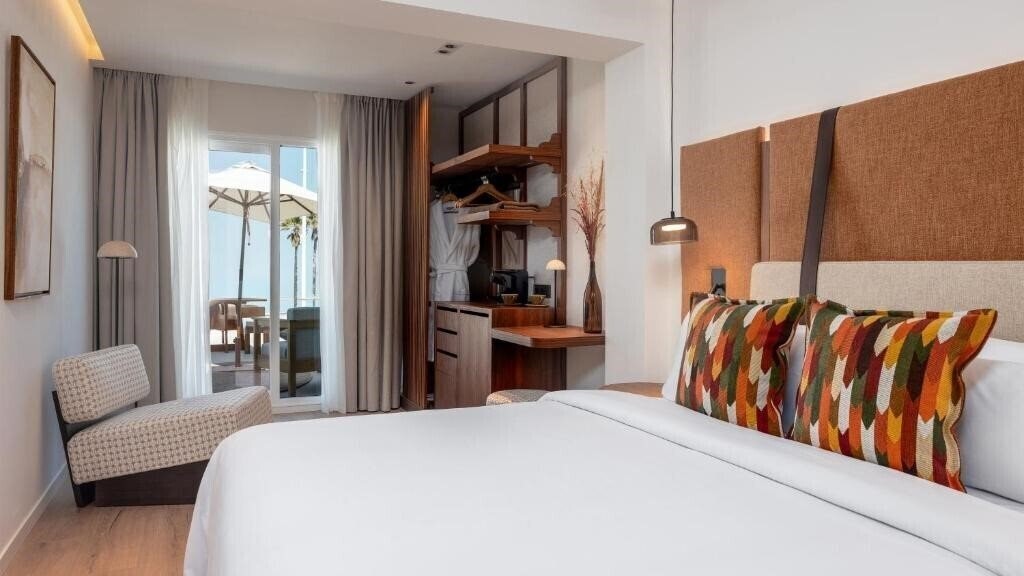 Картинка Hotel Indigo Gandia Beach by IHG 4*