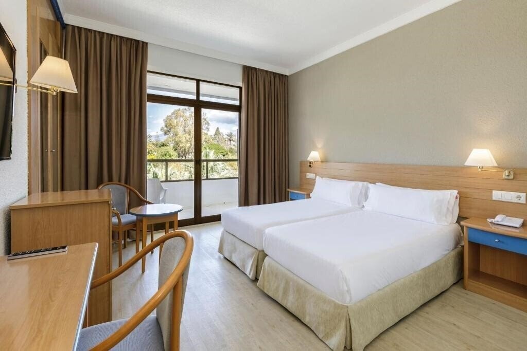Фото Sol Marbella Estepona Atalaya Park 4*
