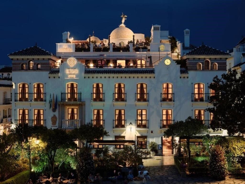 Отель Hotel El Pilar Andalucia 4*