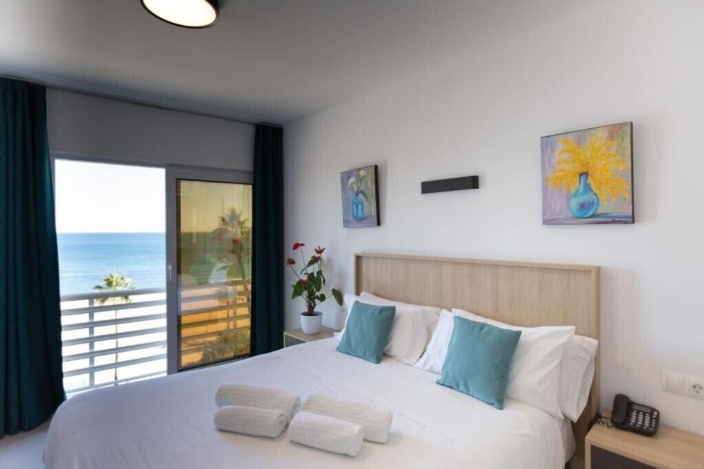 Фото Hotel Mediterraneo 1*