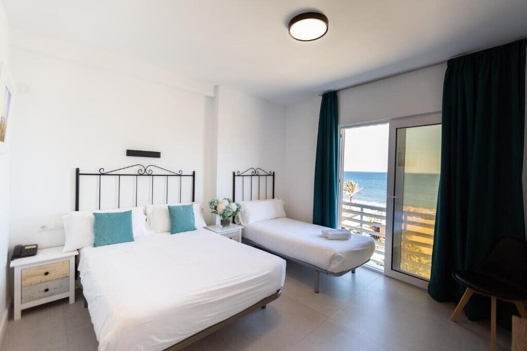 Картинка Hotel Mediterraneo 1*